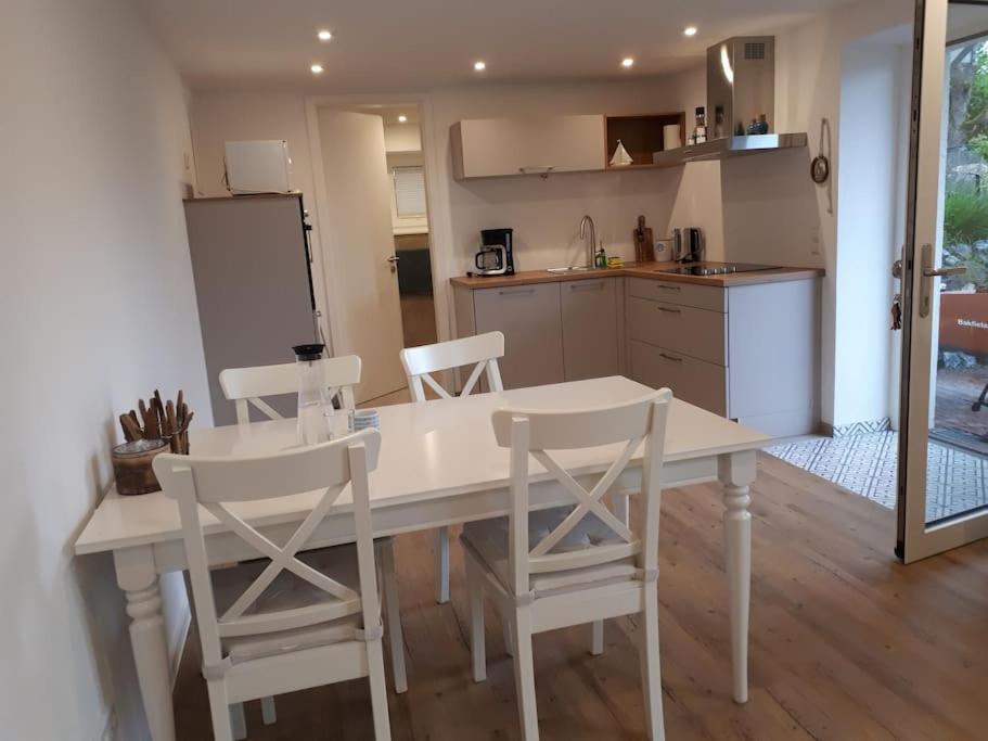 Ferienwohnung Strandpartie อูเบอร์ลิงเงน ภายนอก รูปภาพ