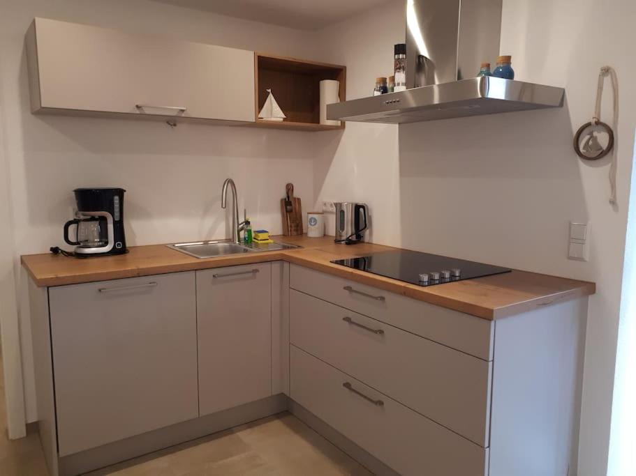 Ferienwohnung Strandpartie อูเบอร์ลิงเงน ภายนอก รูปภาพ